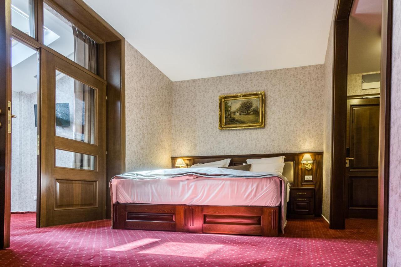 Noblesse Boutique Resort Sibiu Dış mekan fotoğraf A room at the hotel